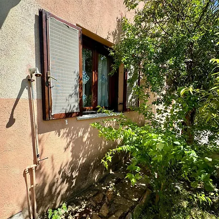 Casa A 300mt Dalla Nyaraló